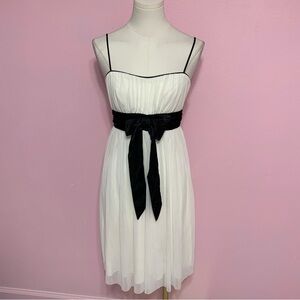 VTG Charlotte Russe White and Black Mini Formal Dress S